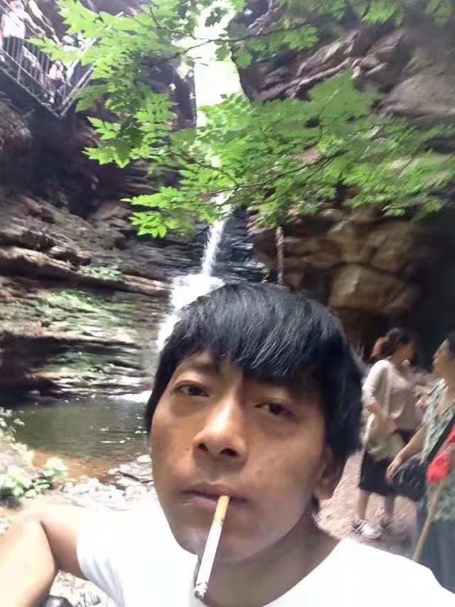 ǿ