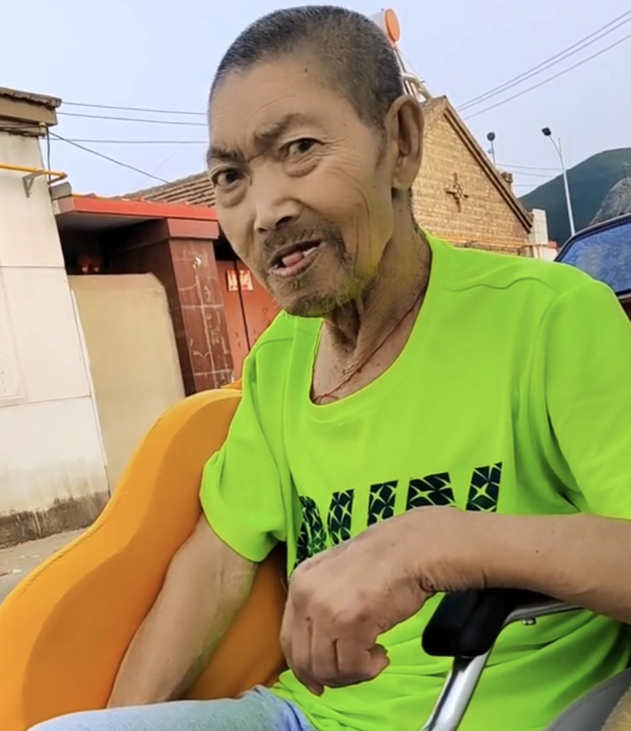 慈父陈军纪念馆