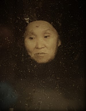 ϼ